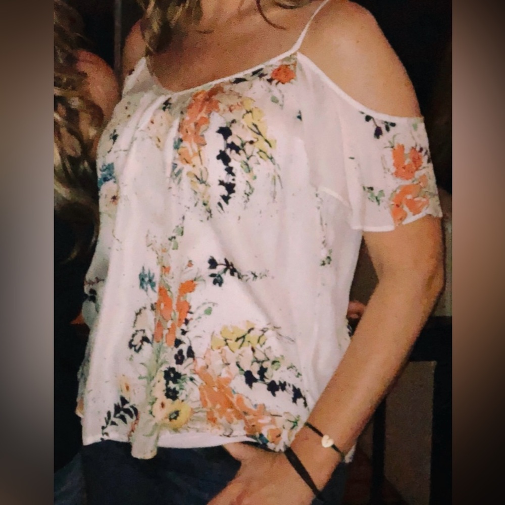 Joie floral off the shoulder blouse, light and flowy adjustable straps, size L